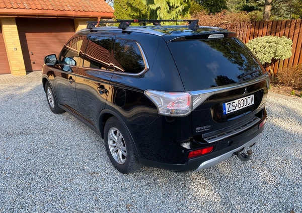 Mitsubishi Outlander cena 67900 przebieg: 129000, rok produkcji 2014 z Bydgoszcz małe 56